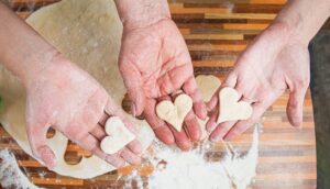 abundancia, manos, masa, corazón